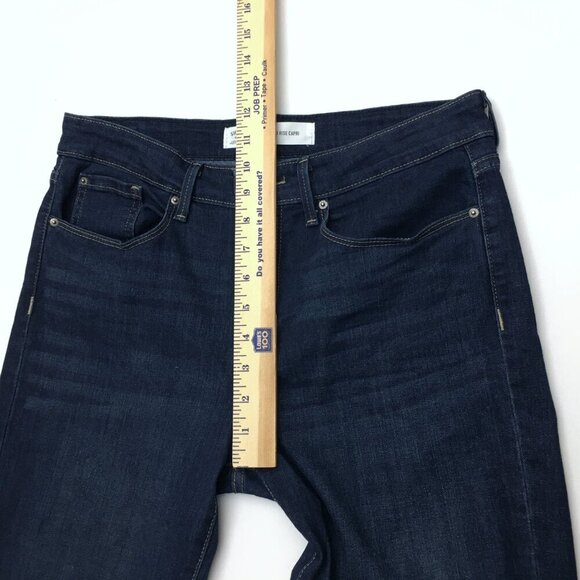 Levi's Signature Women's Jeans Mid Rise Capri Dark Wash Cuffed size 10 - Picture 6 of 9